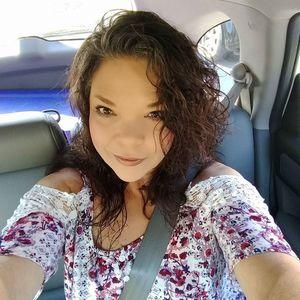 Meet your Posher, Andrea